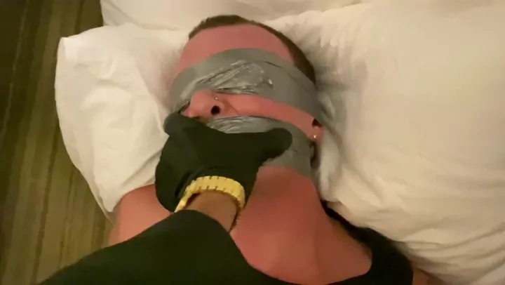 Real-Time: Tatted Canadian Twink
